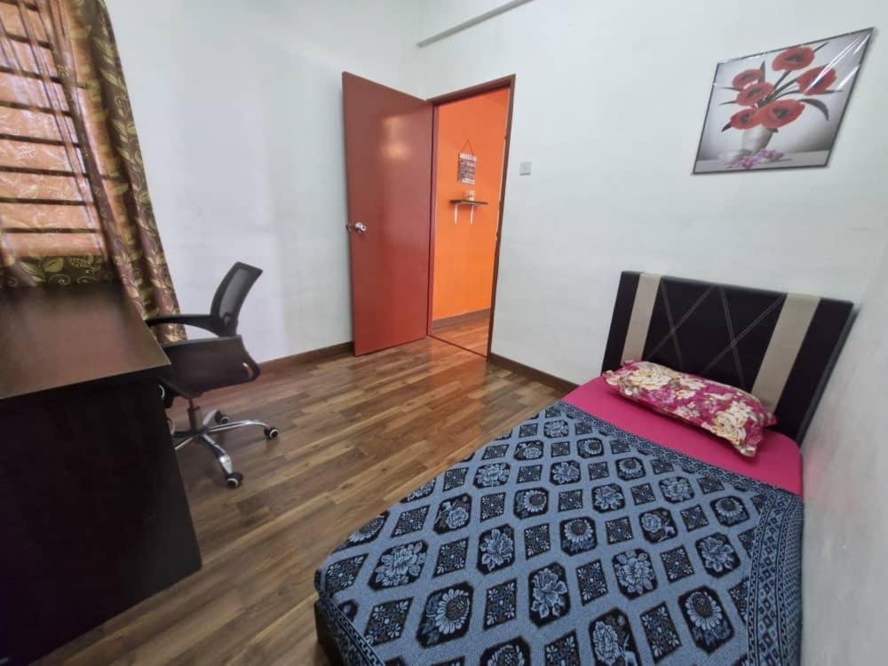 Anggerik Camelia Homestay Apartment Ladang Tok Pelam Kuala Terengganu Eksteriør billede