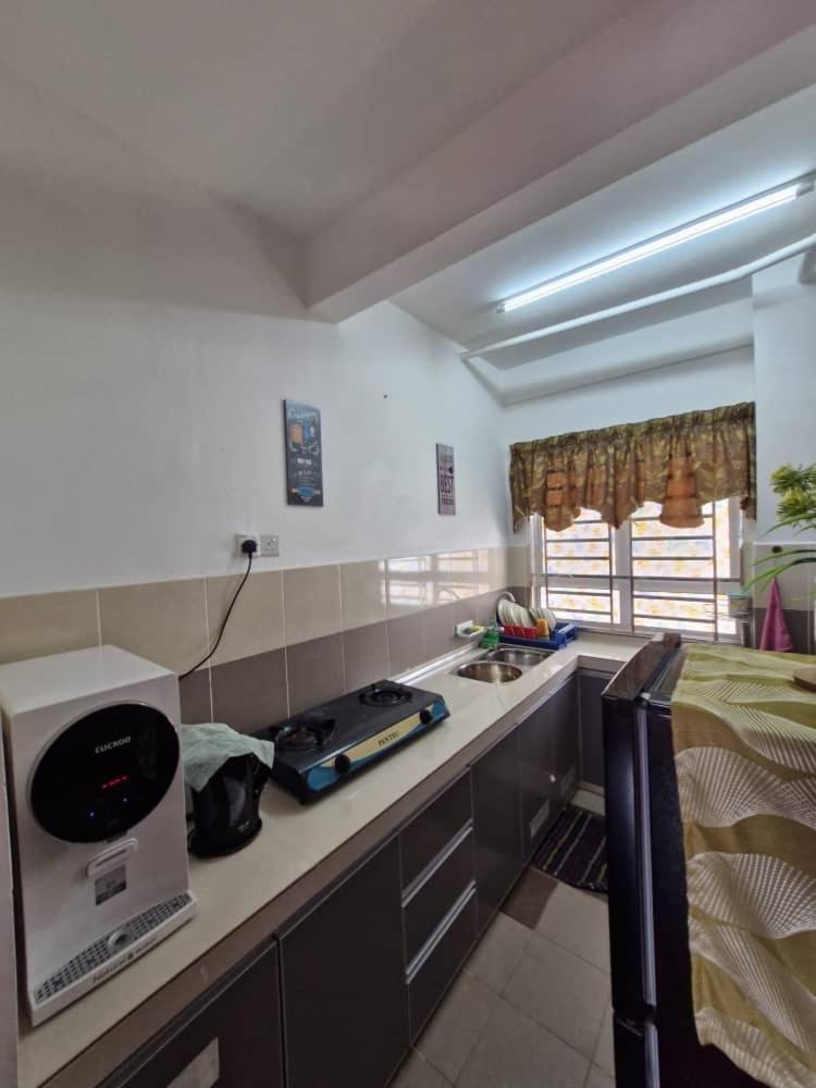 Anggerik Camelia Homestay Apartment Ladang Tok Pelam Kuala Terengganu Eksteriør billede